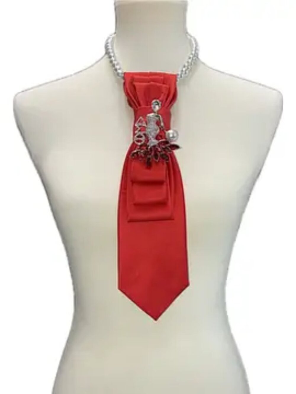 Delta Diva Statement Tie